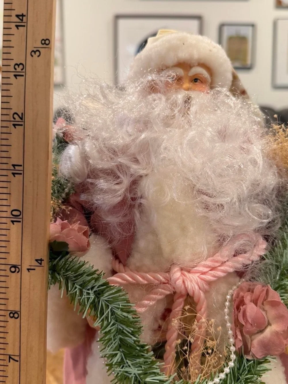 Vintage Pastel Pink Christmas Santa Clause Figurine / Tree Topper 🎄